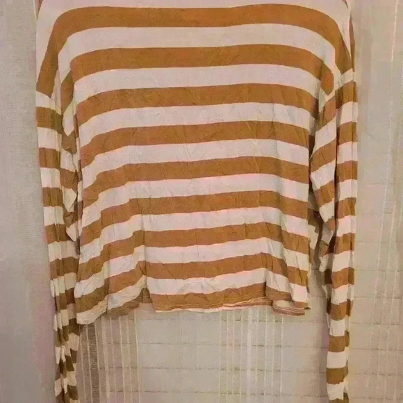 EUC Urban Outfitters mustard yellow striped top, sz M, $18 - Picture 3 of 3